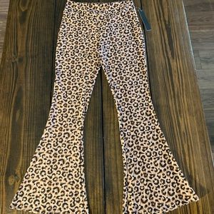 Animal print leggings